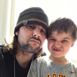 Meet your Posher, Eric